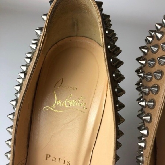 ❌SOLD❌ Christian Louboutin Bianca Spike heels - Picture 7 of 8